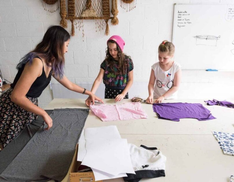 listing gallery item