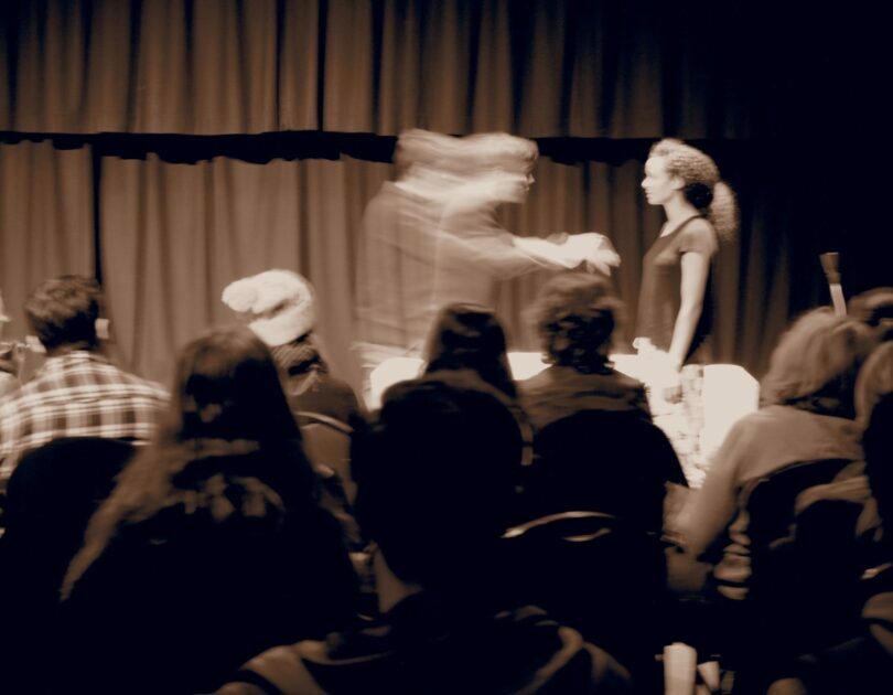 listing gallery item