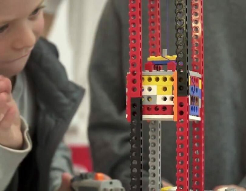 listing gallery item