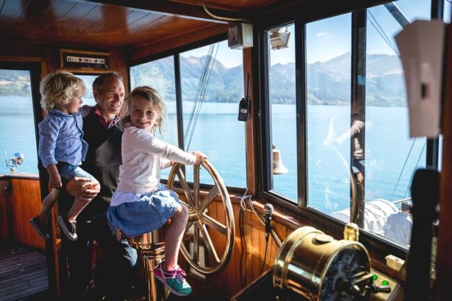 TSS Earnslaw Cruises – Queenstown Centennial Steamship