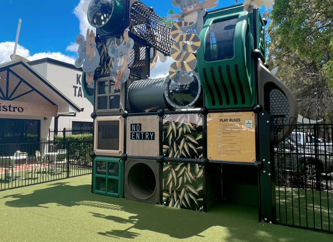 KOALA TAVERN playground