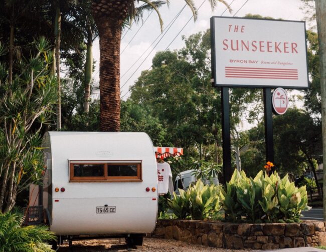 Stunning Roadside Motel in Byron Bay – The Sunseeker