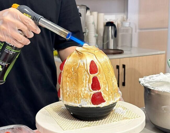 Melbourne’s Aesthetic Japanese Strawberry Shaved Ice – Fuwa Kakigōri