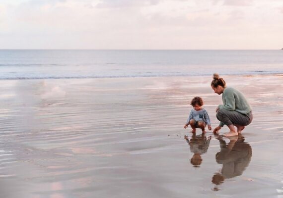How Much Does the Average Family Spend on School Holidays in Australia?