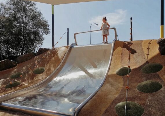 Waverley Park Lake Playground