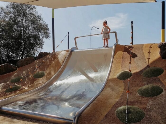 Waverley Park Lake Playground