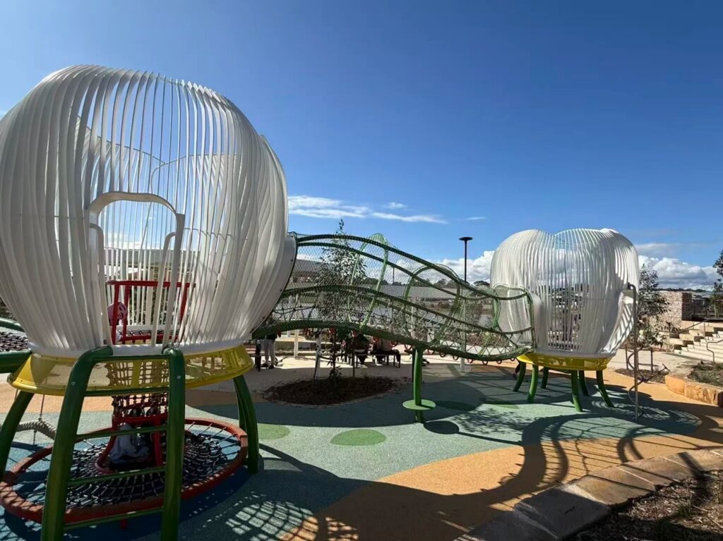 The Gables Lake Foreshore Playground - Sydney's New Lakeside Playground