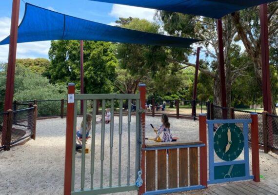 Beckett Park Playground Balwyn Review