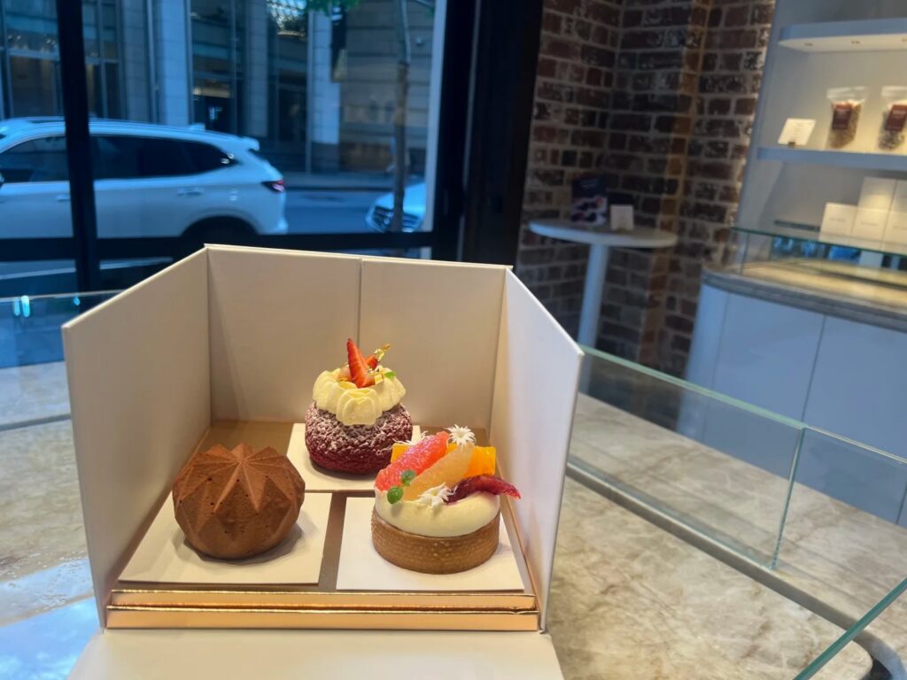Dear Florence Sydney Review