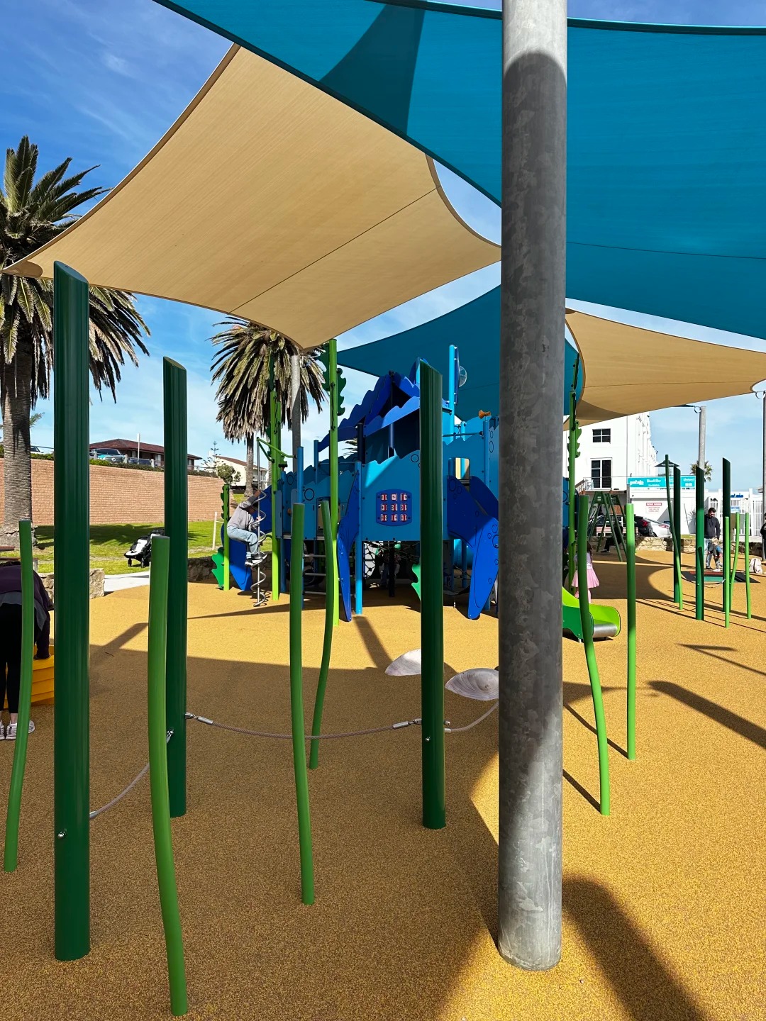 Semaphore Foreshore North Crab Playground – What's There