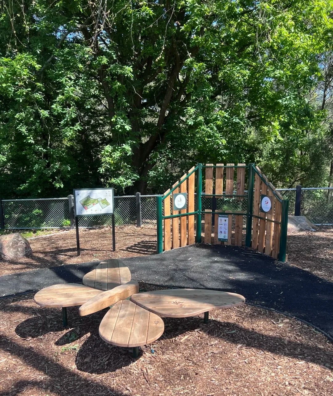 South Surrey Park Playground (Upgraded) Reviews